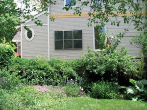 Looking much like a window, this six-panel SunnyTherm warms a chilly kitchen in downtown Boulder. It doesn’t heat water or generate electricity; it’s simpler than that. Heat from the sun, collected in the panels, blows directly into the room, sometimes for hours after sunset.