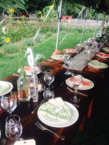 farm-dinner-table