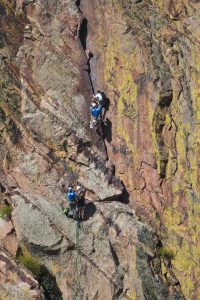 Volunteer rescuers pick a stuck climber off the Ruper route in Eldorado Canyon State Park. (photo © by Dave Christenson, 2009)